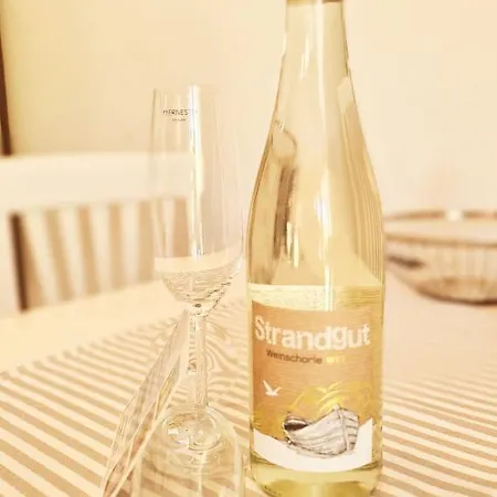 Quartier4u - 4 Sterne - Inklusive Eigene Bikebox Mit Strom - Waeschepaket - Power Wlan - Parkplatz - Early Checkin - # Bestpreisgarantie # Zingst