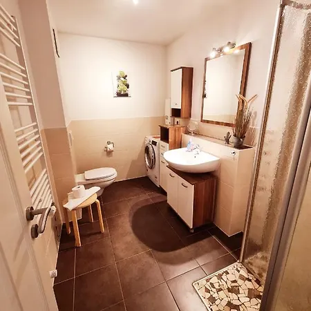 Quartier4u - 4 Sterne - Inklusive Eigene Bikebox Mit Strom - Waeschepaket - Power Wlan - Parkplatz - Early Checkin - # Bestpreisgarantie #