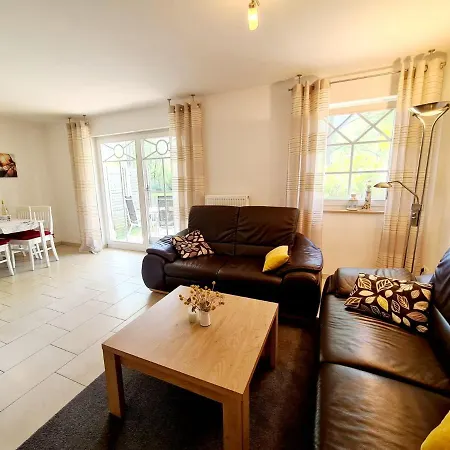 Appartamento Quartier4u - 4 Sterne - Inklusive Eigene Bikebox Mit Strom - Waeschepaket - Power Wlan - Parkplatz - Early Checkin - # Bestpreisgarantie #